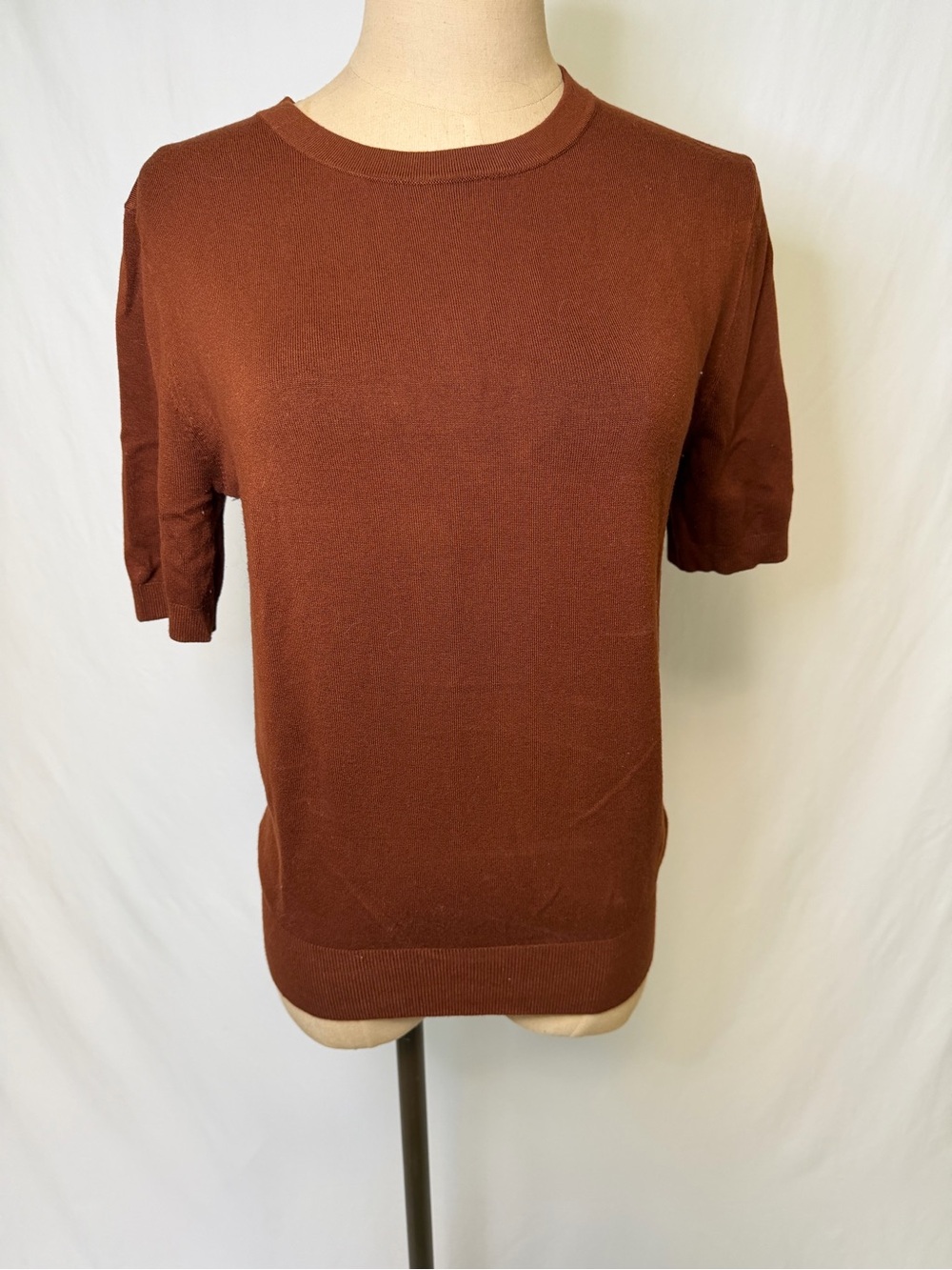 Zara Women's Crewneck Sweater in Chestnut Brown